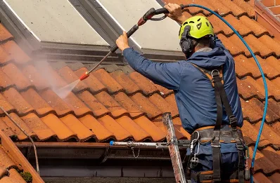 Démoussage et hydrofuge de toiture à Cunel